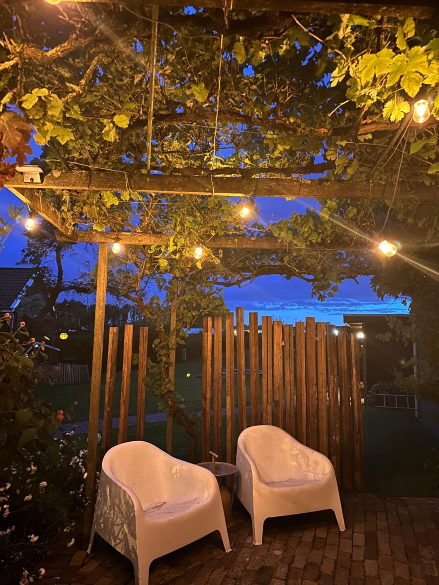 B&B Het Kleine Huisje Emmen Esterno foto
